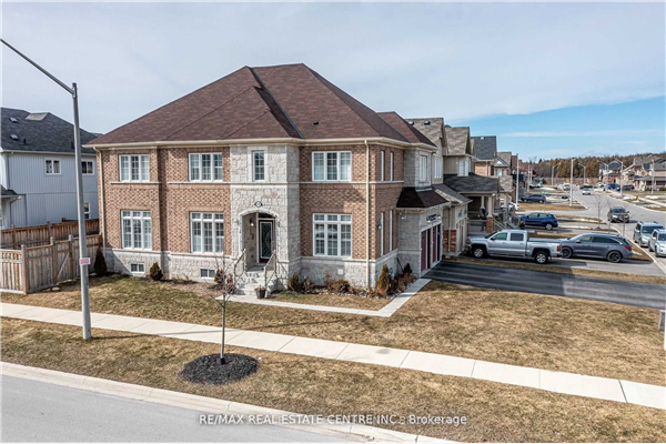 239 Kenneth Cole Dr N, Clarington