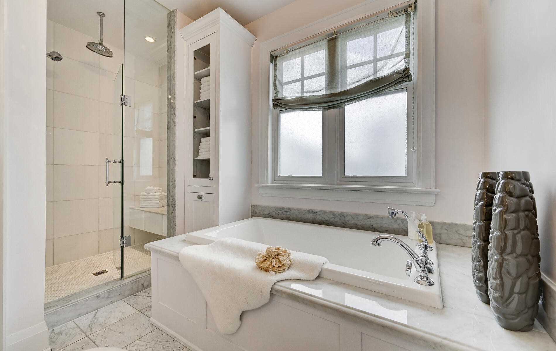 505 King St, Whitby