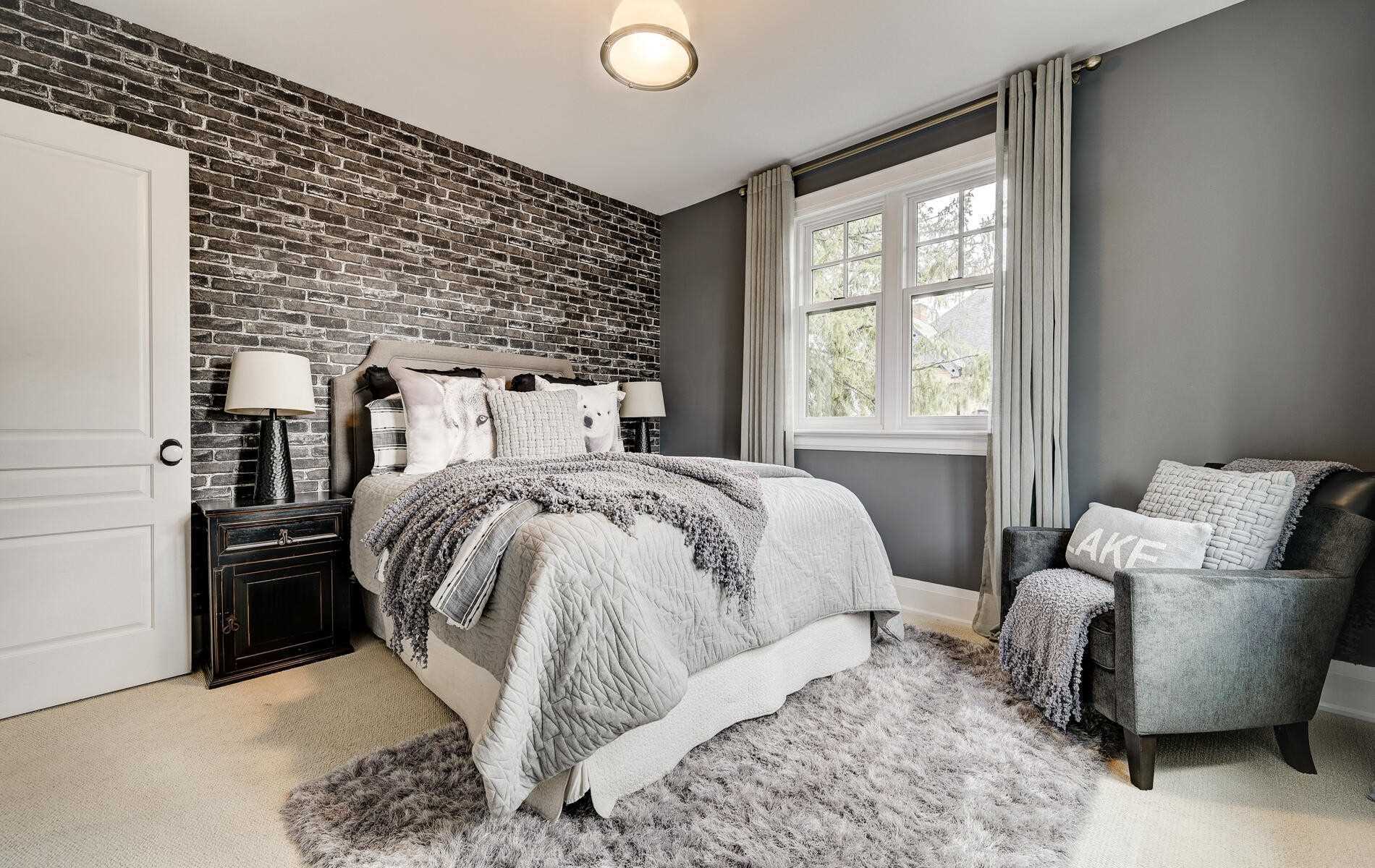 505 King St, Whitby