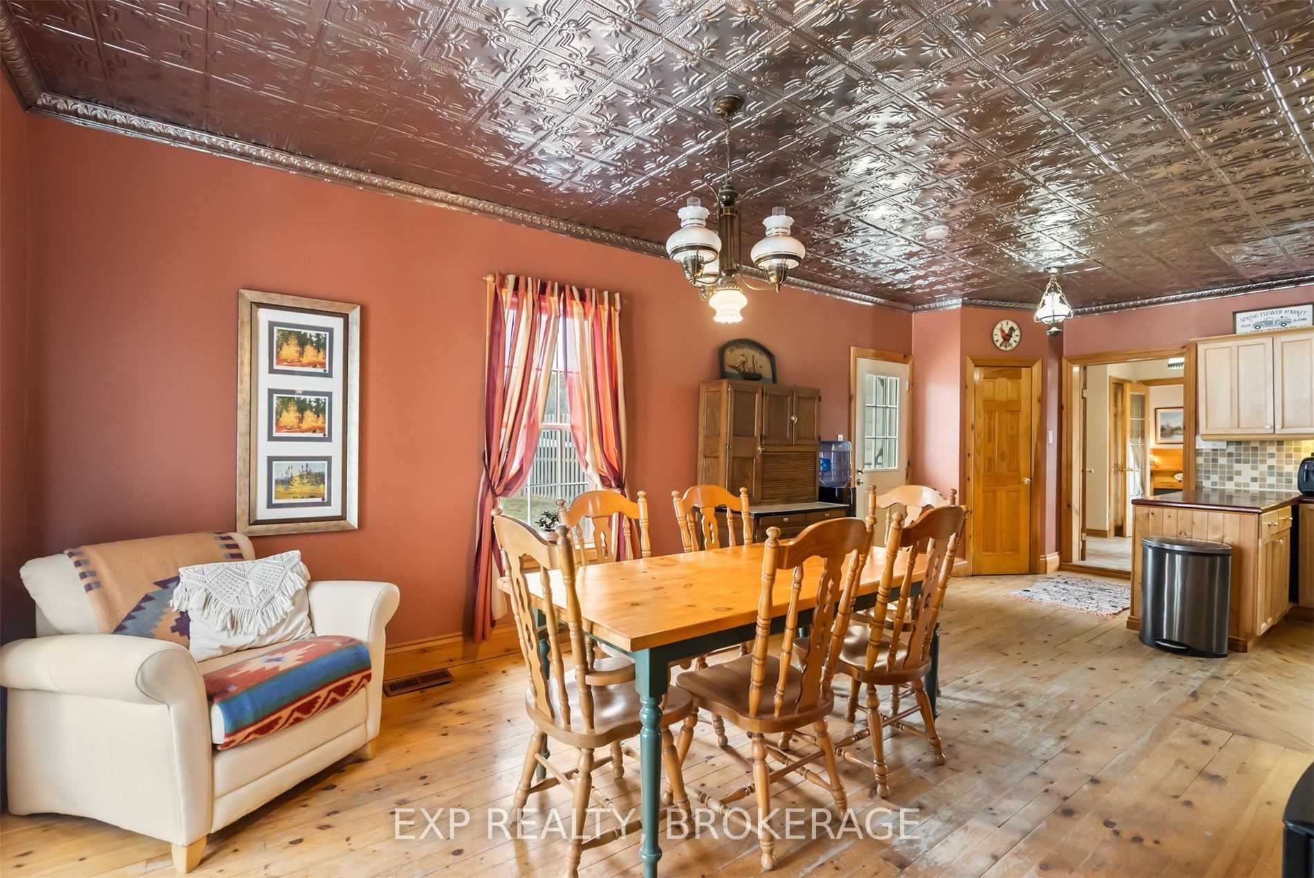 Listing E5999681 - Large Photo # 3