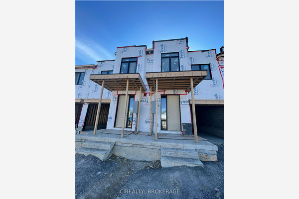 6819 Baldwin St N, Whitby