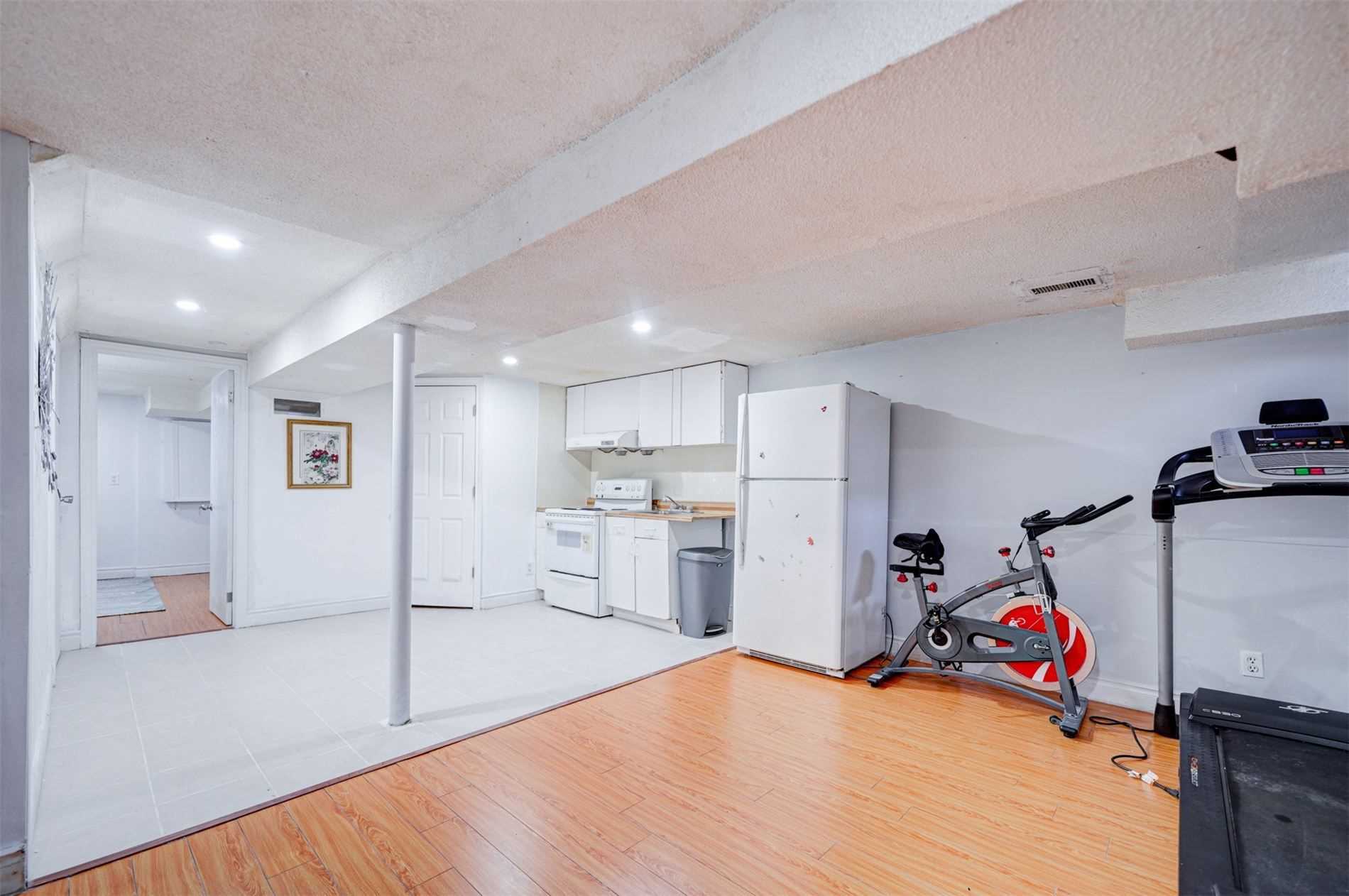 58 Tambrook Dr