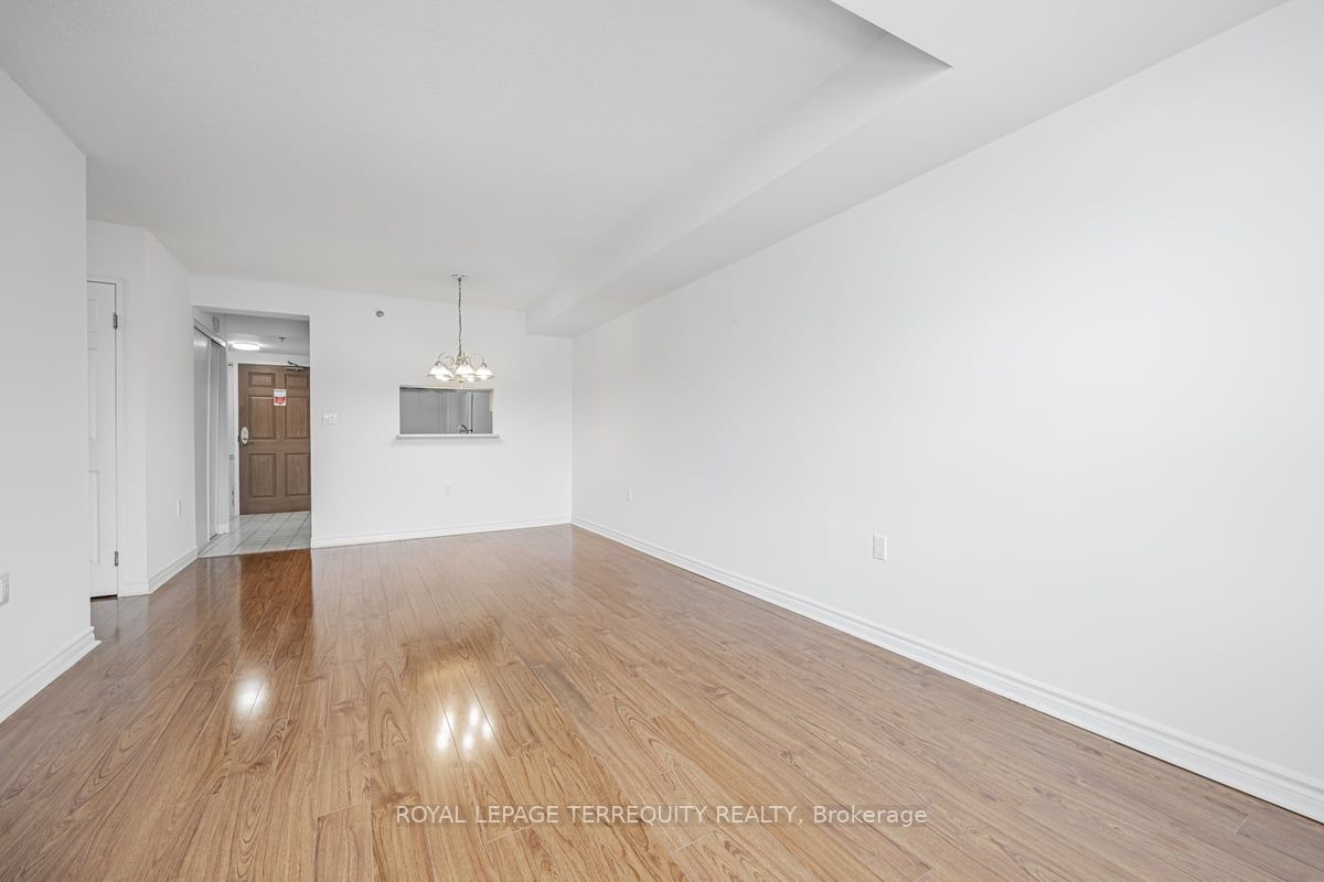 115 Bonis Ave, #316
