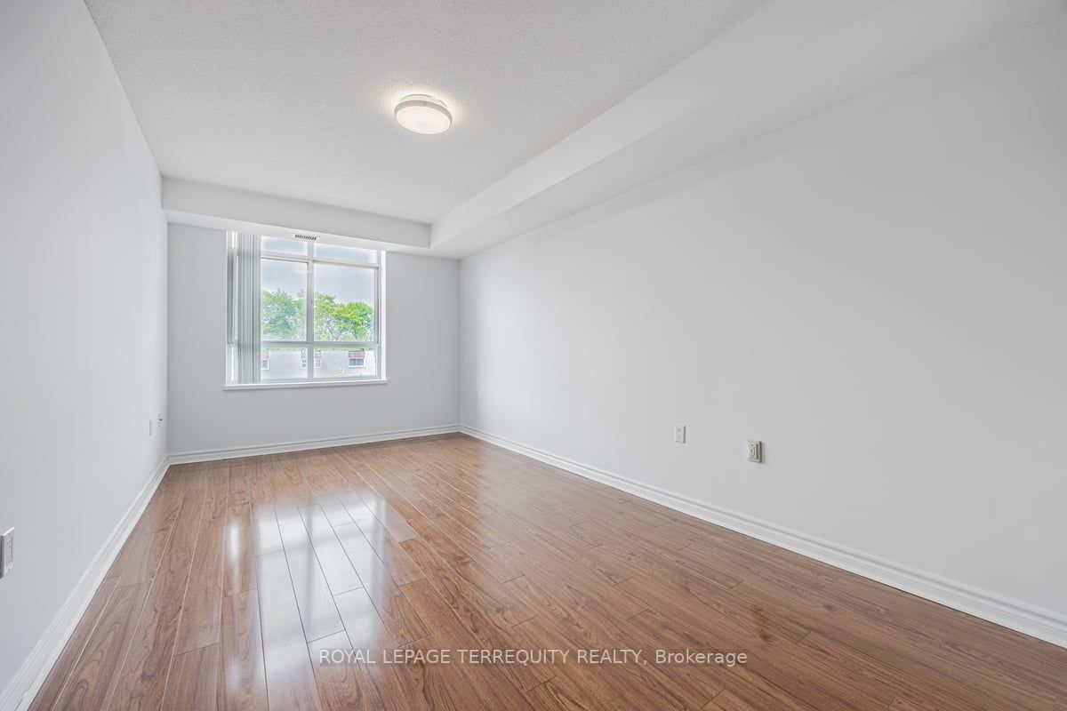 115 Bonis Ave, #316