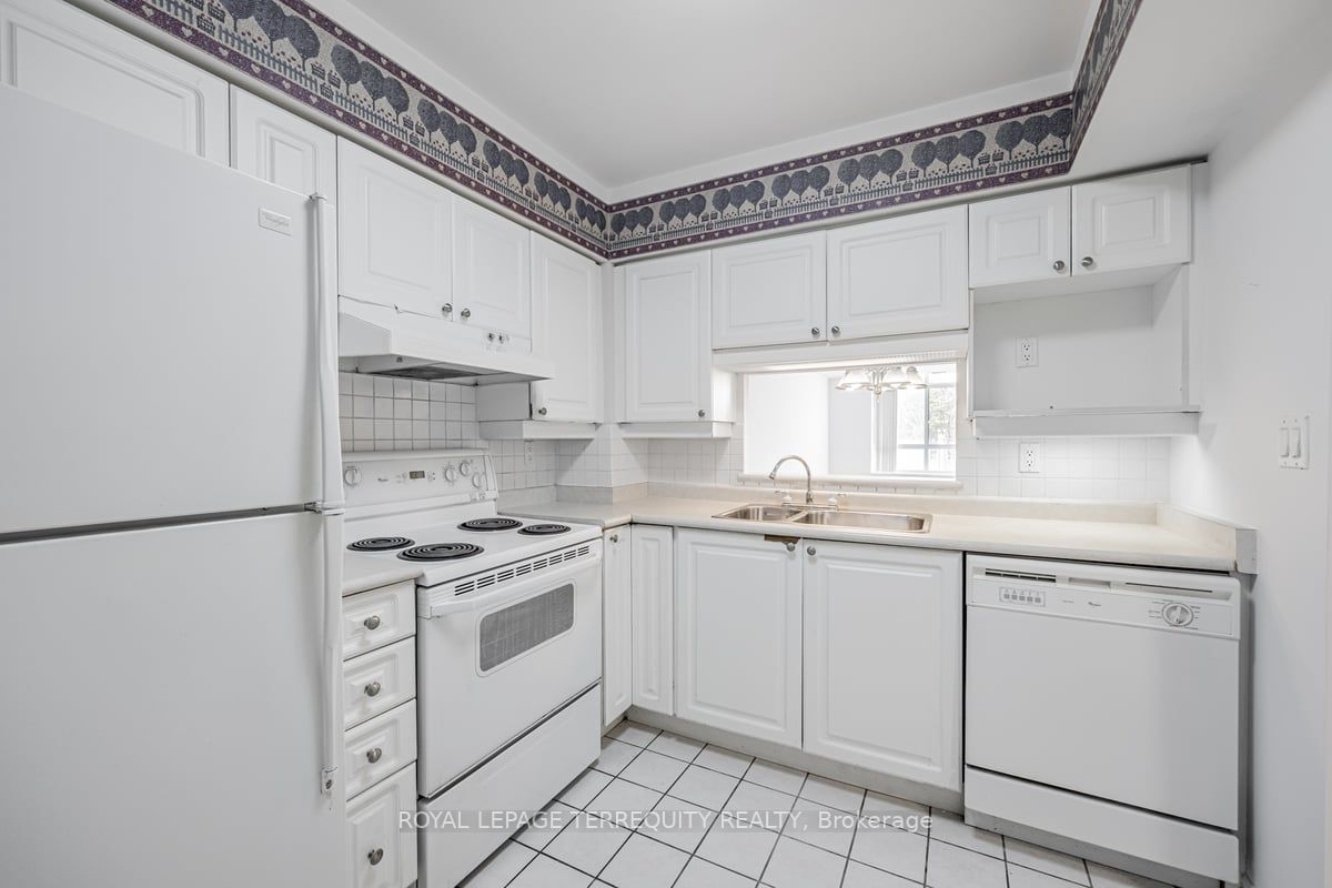 115 Bonis Ave, #316