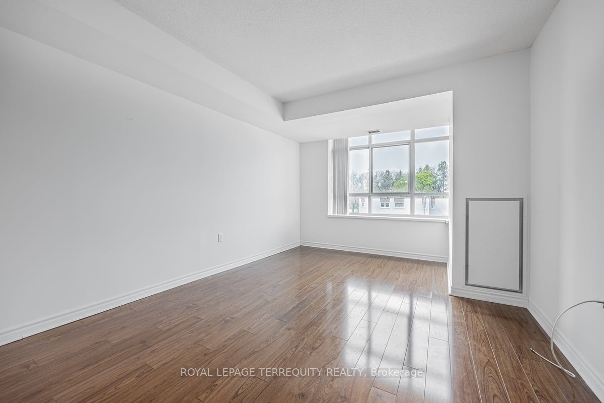 115 Bonis Ave, #316
