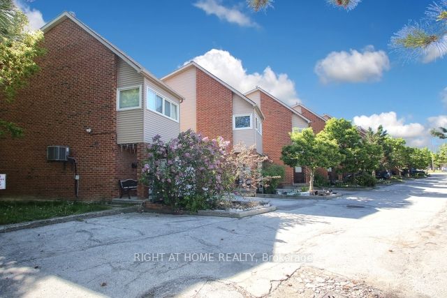 1031 Midland Ave, #11