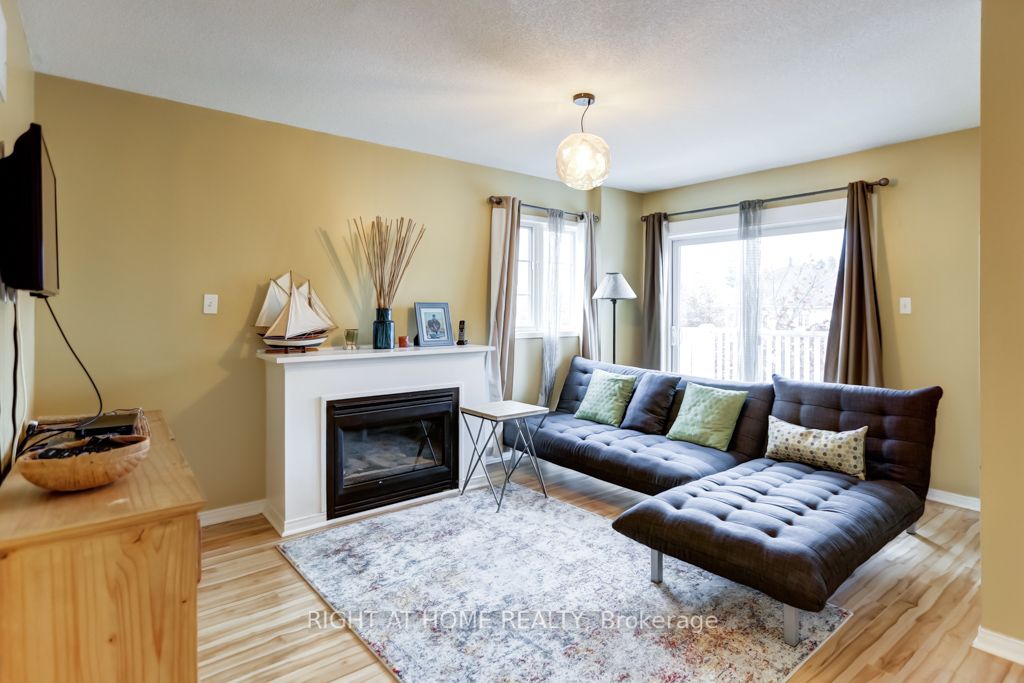 165 Rouge Forest Cres E