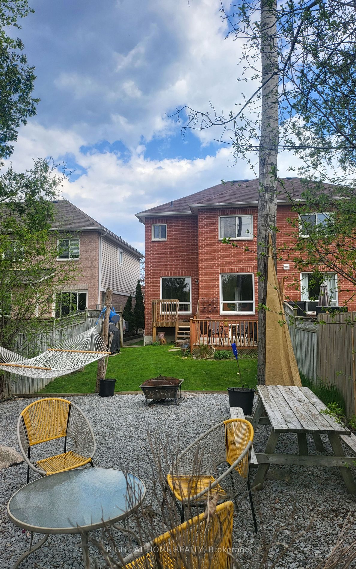 165 Rouge Forest Cres E