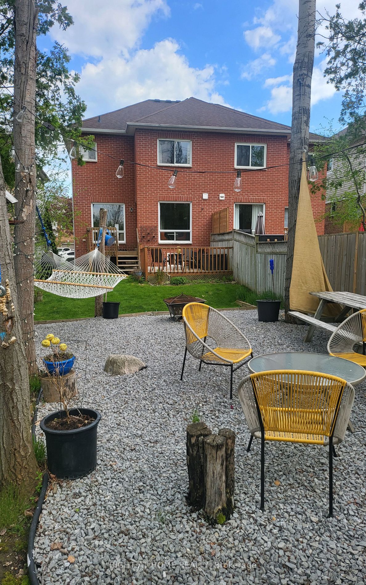 165 Rouge Forest Cres E