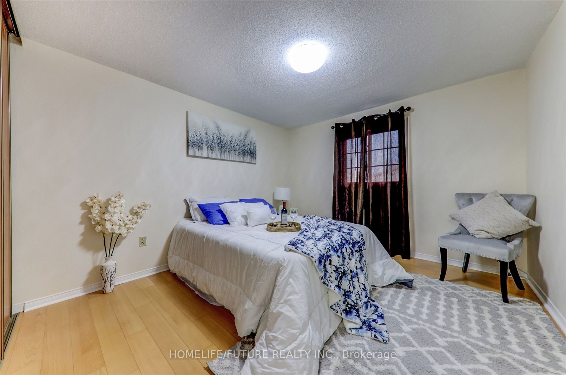 Listing E6000684 - Large Photo # 22