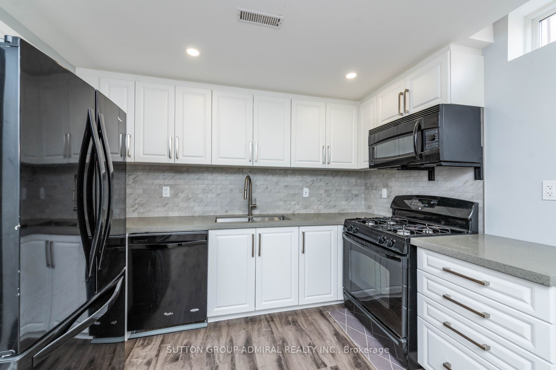 Listing E6002044 - Large Photo # 30