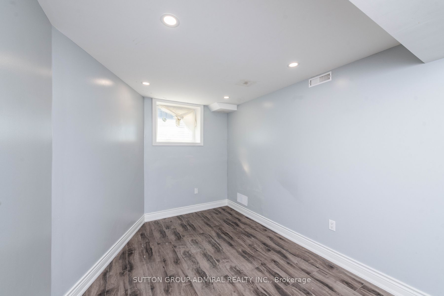 Listing E6002044 - Large Photo # 33