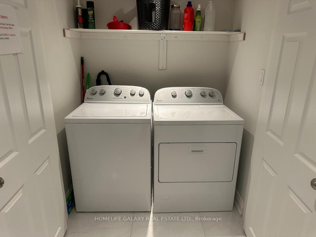 1 Norvalley Crt S
