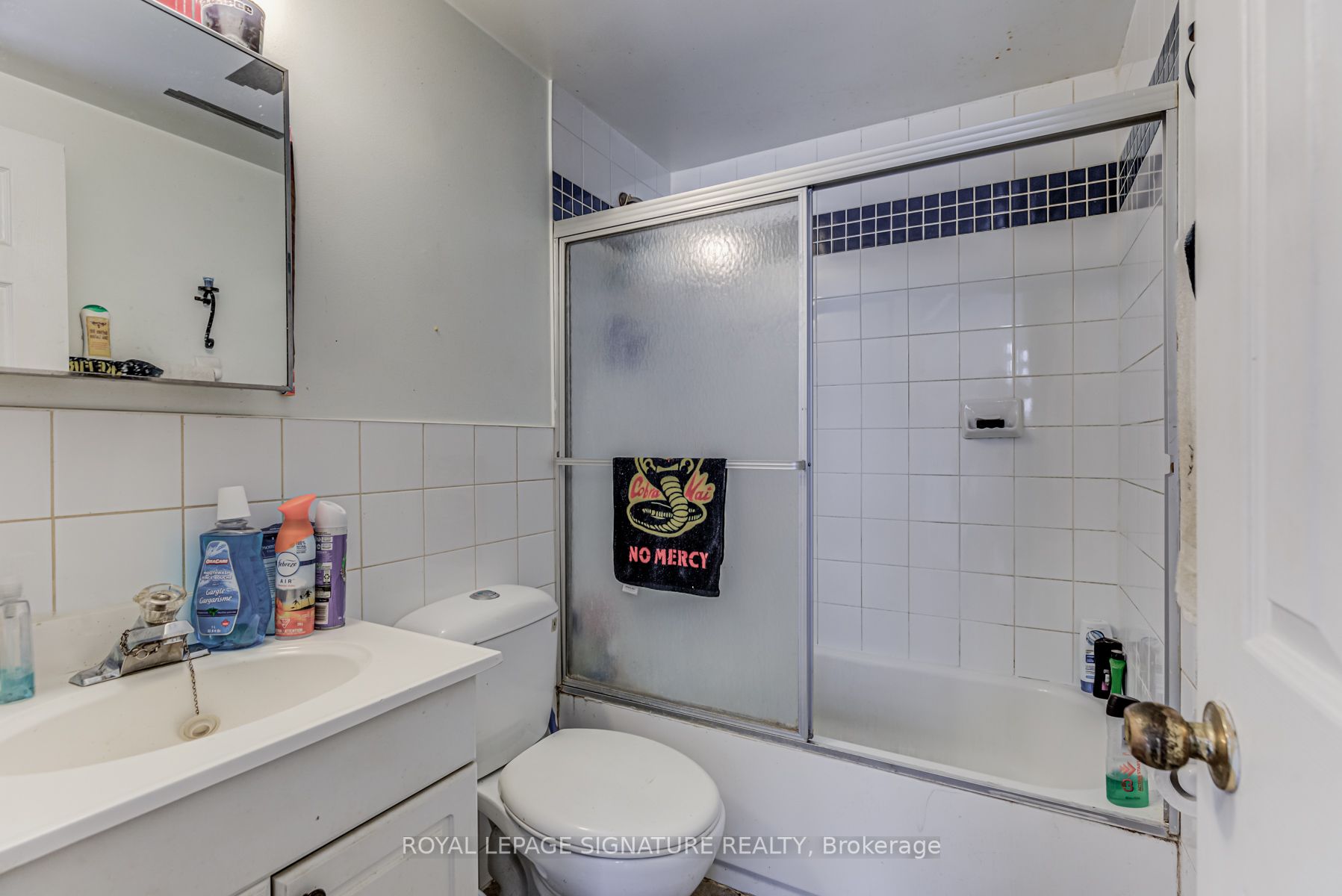 533 Victoria Pk Ave