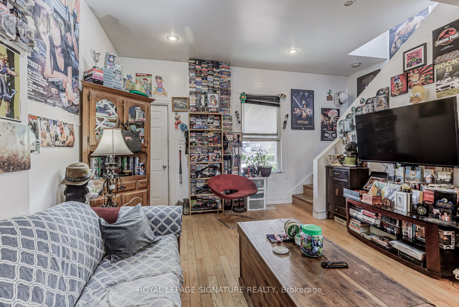 533 Victoria Pk Ave