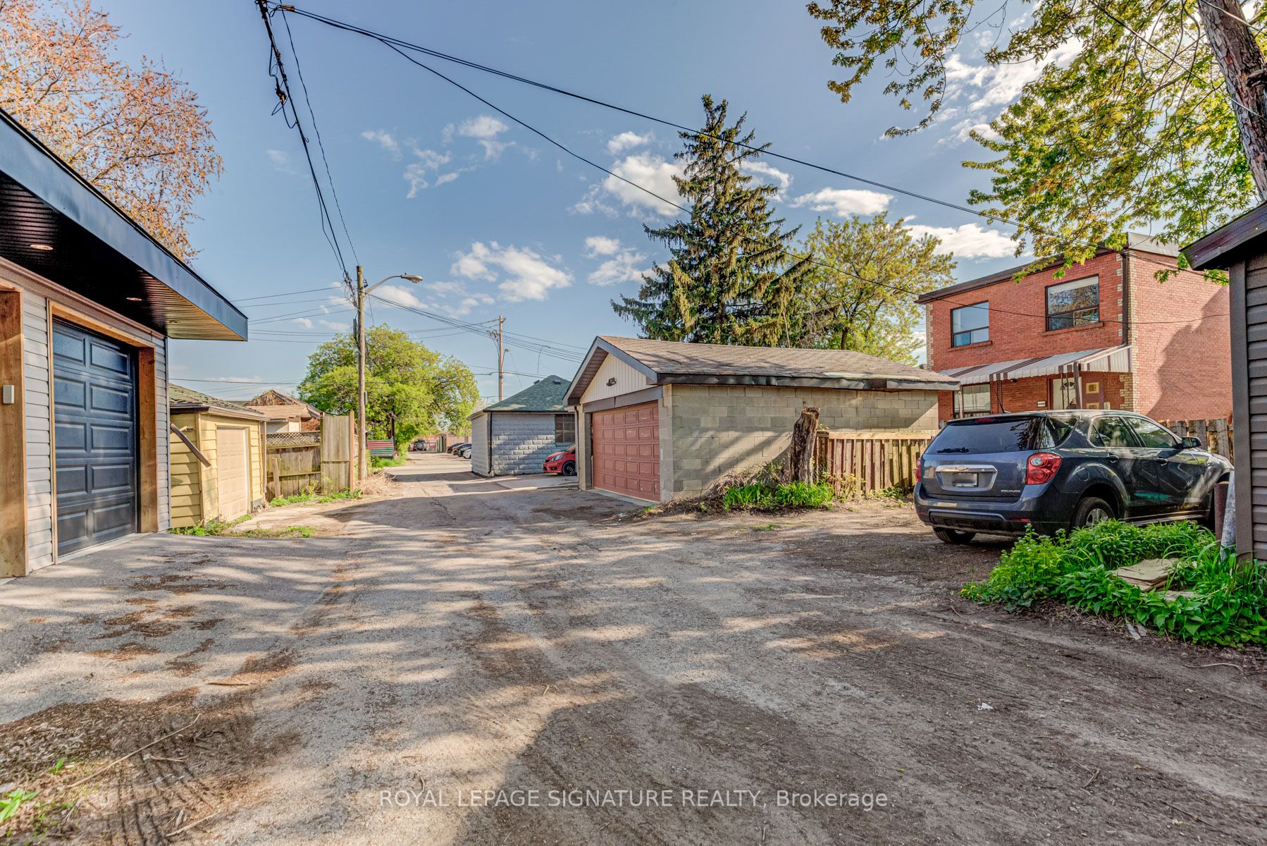 533 Victoria Pk Ave