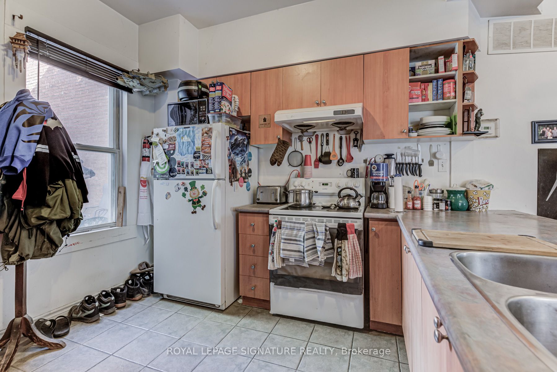533 Victoria Pk Ave