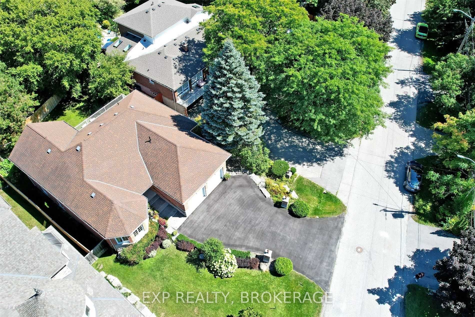 557 Pine Ridge Rd