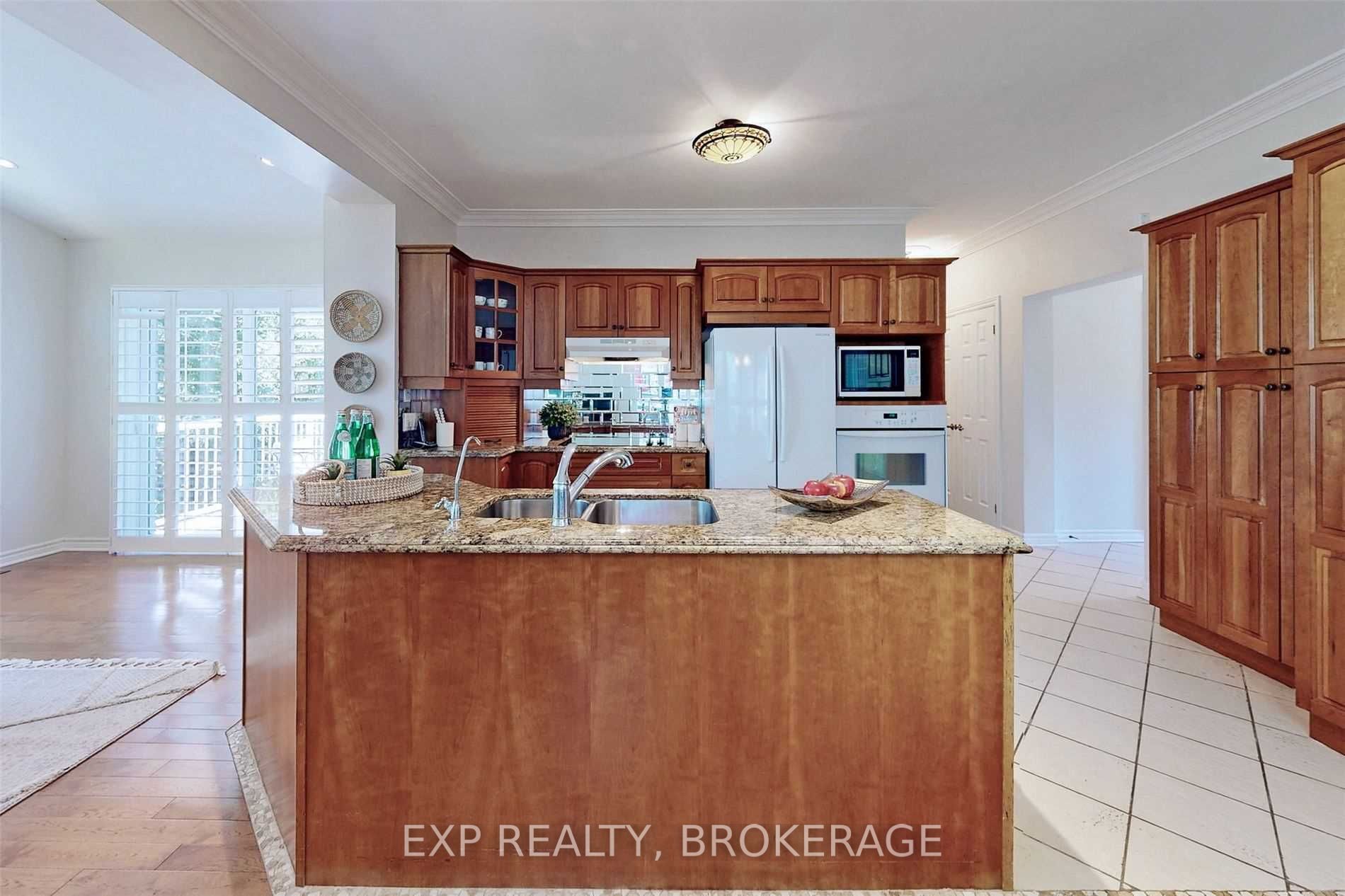557 Pine Ridge Rd