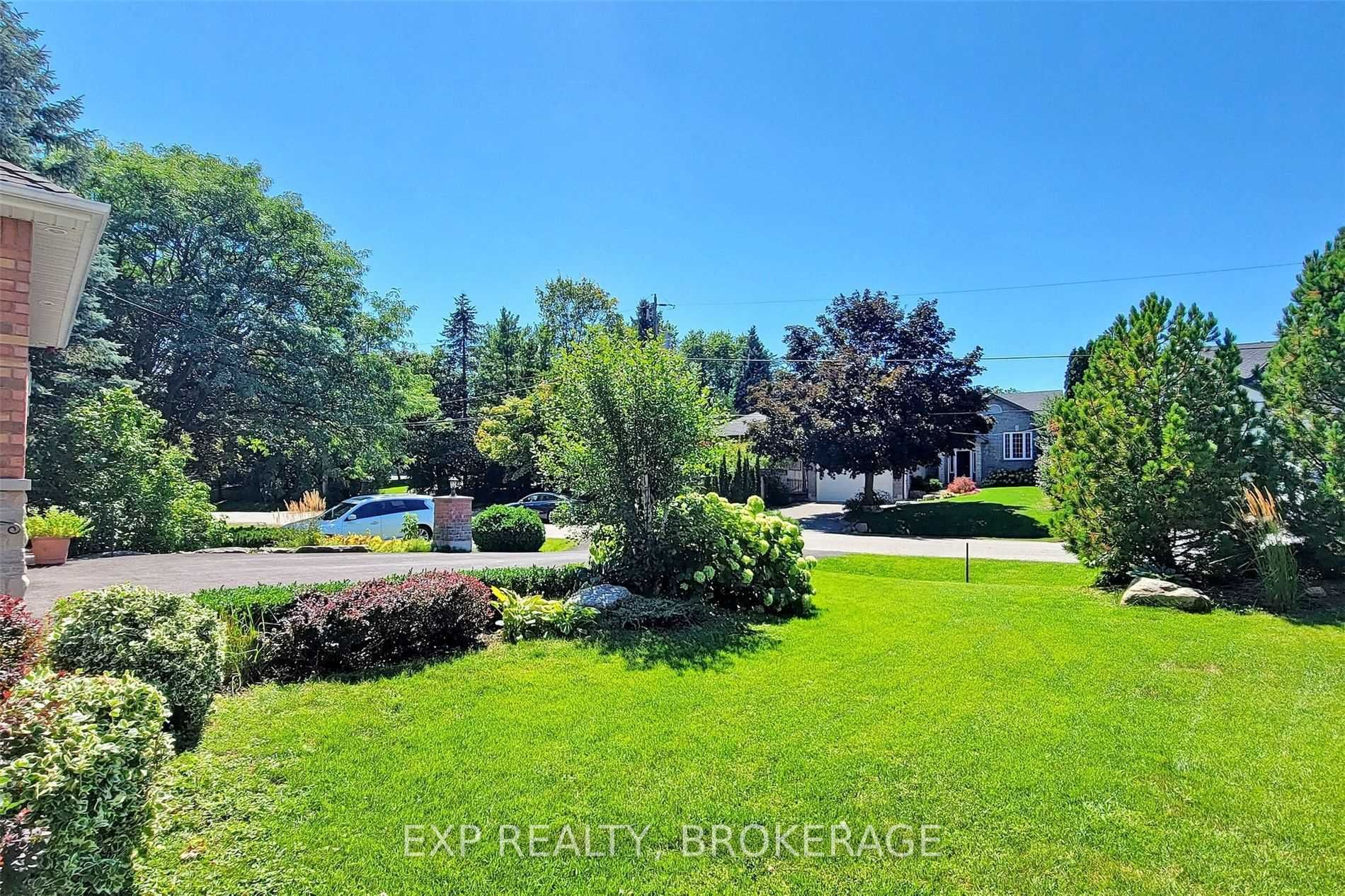 557 Pine Ridge Rd