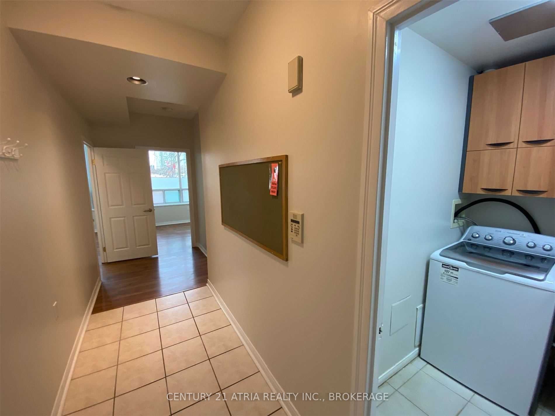 Listing E6005583 - Large Photo # 3