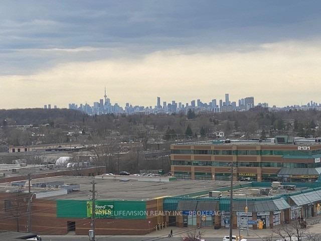 2150 Lawrence Avenue E, #905