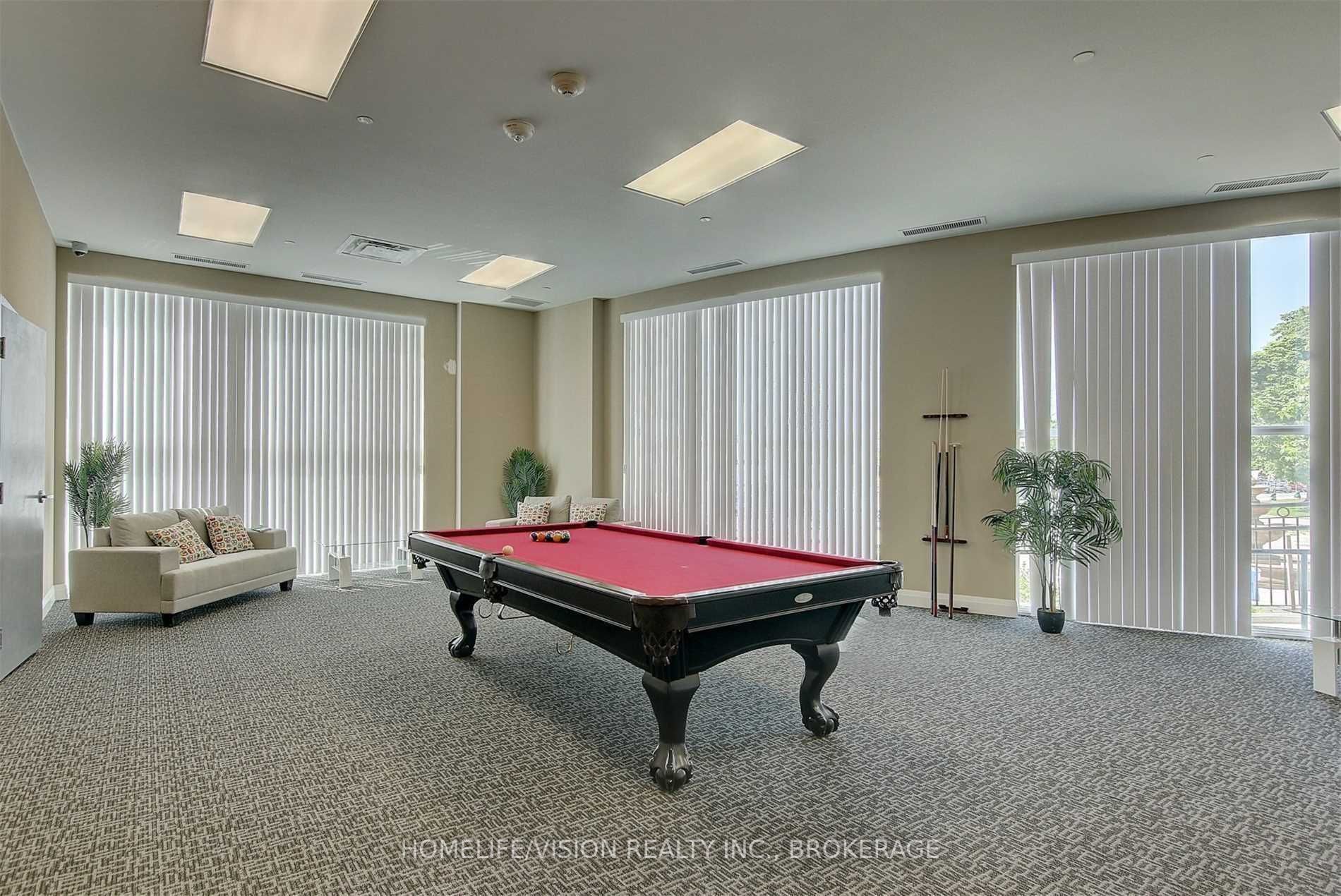 2150 Lawrence Avenue E, #905