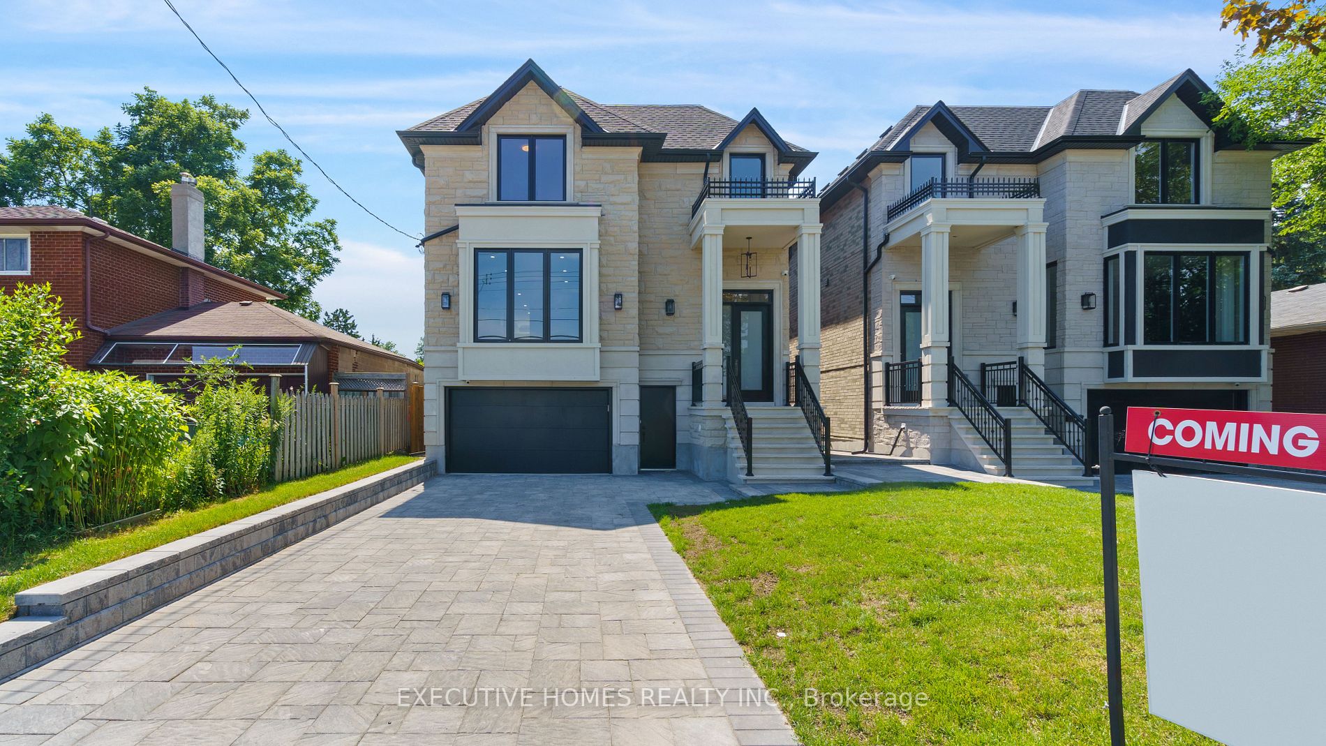 1094 A Warden Ave