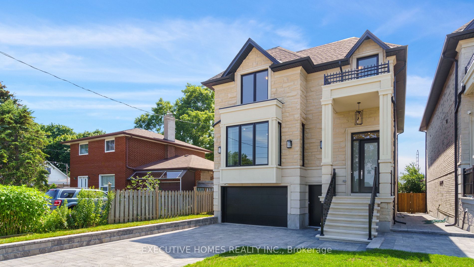 1094 A Warden Ave