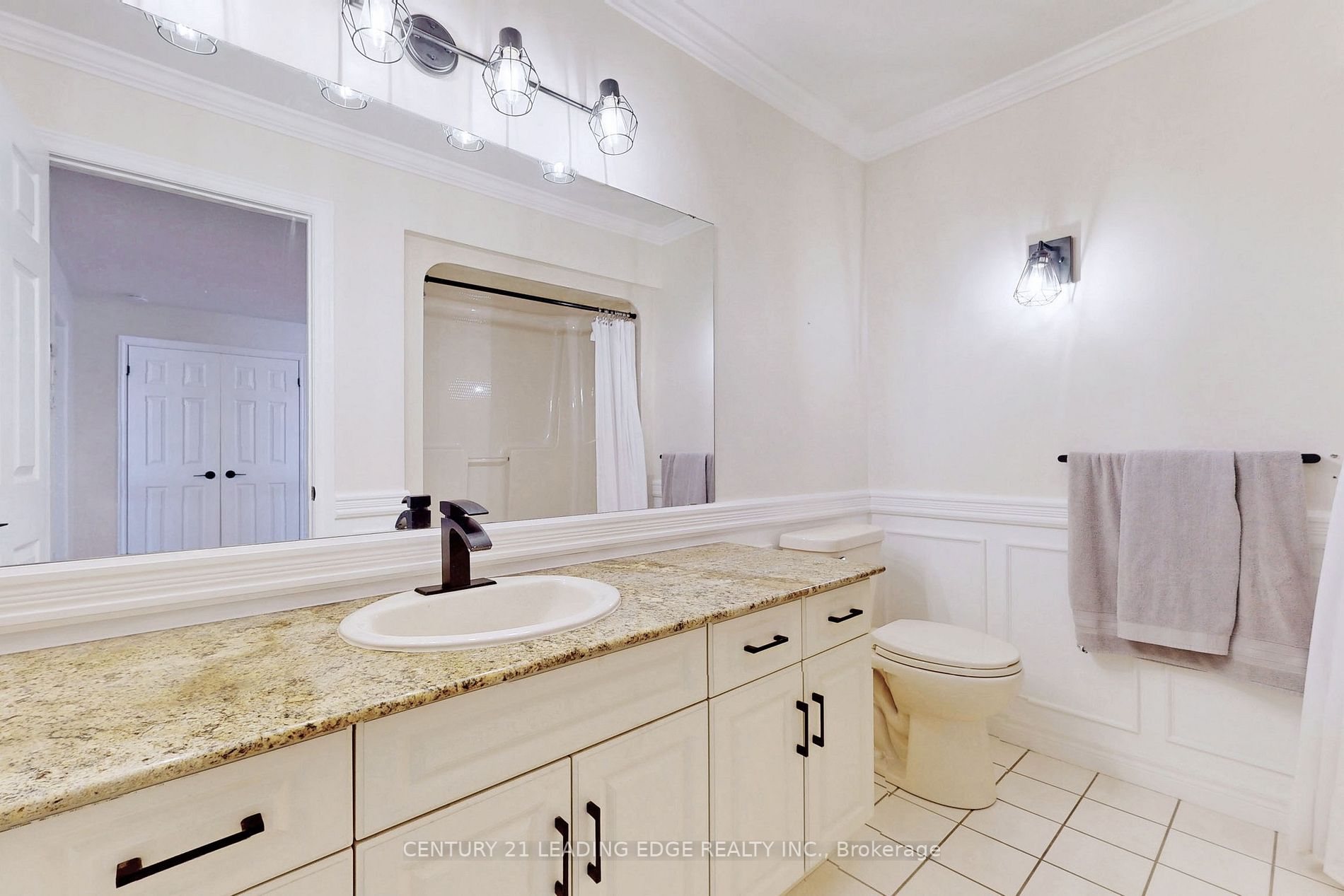 207 Aldred Drive