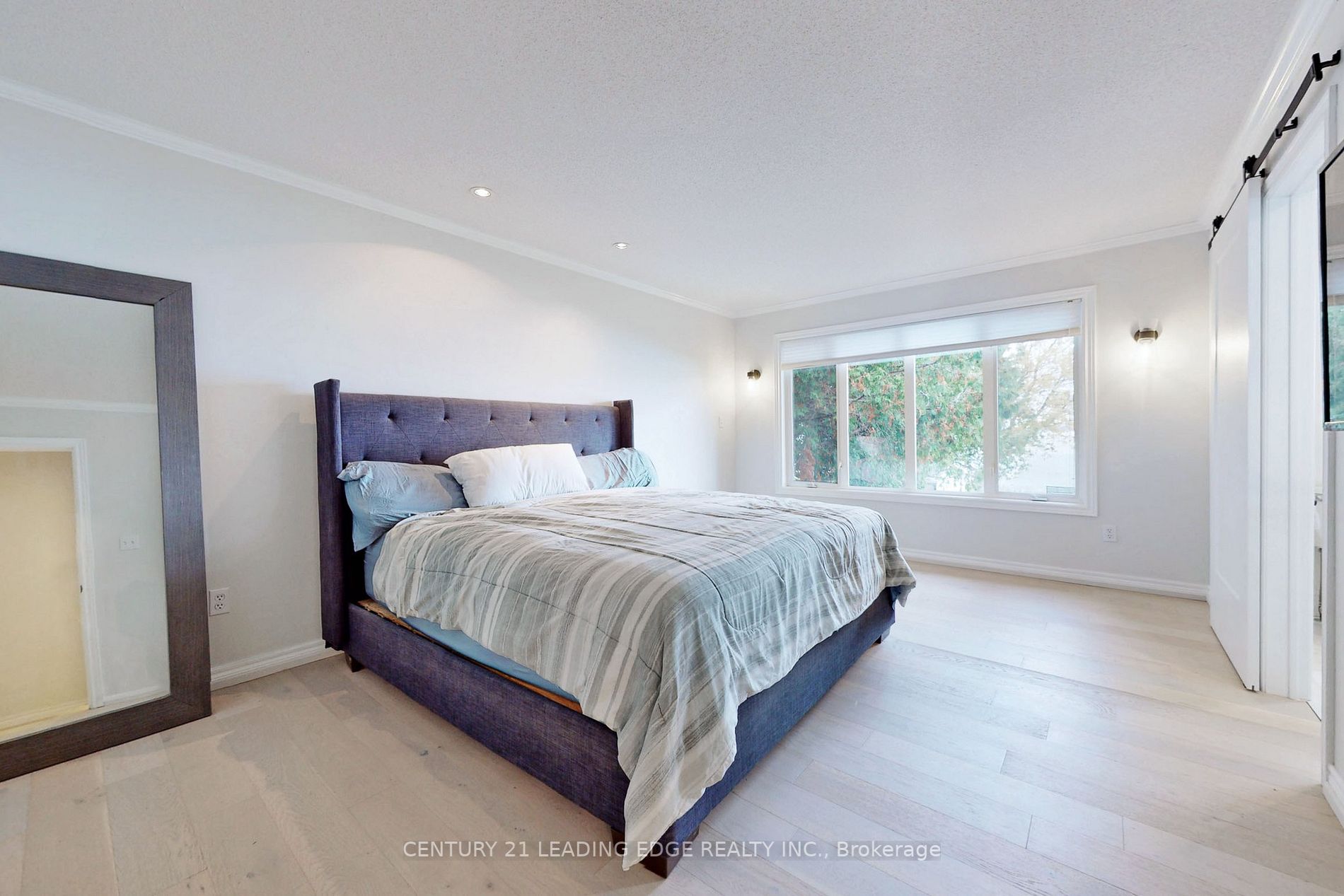 207 Aldred Drive