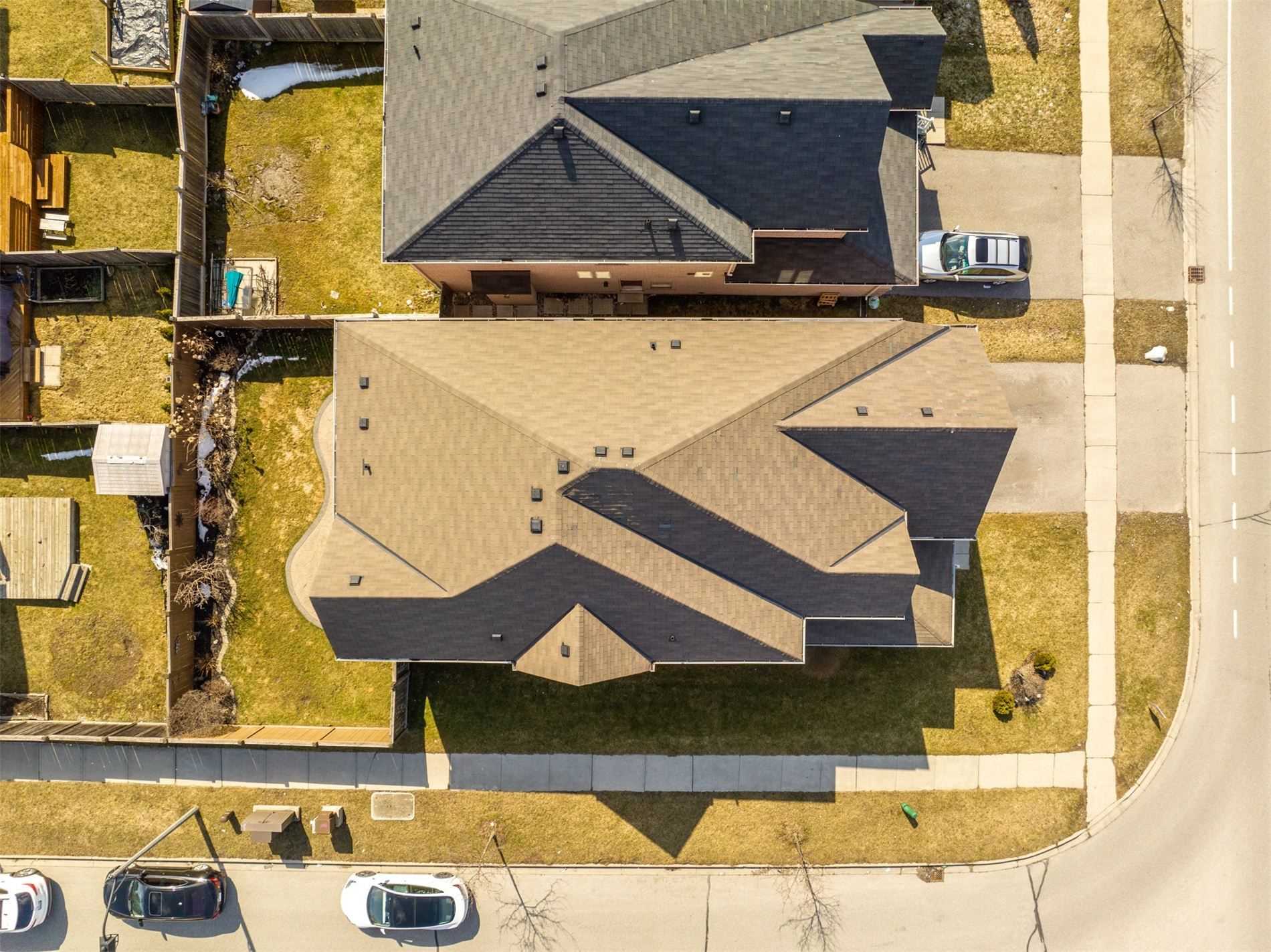 1381 Clearbrook Dr