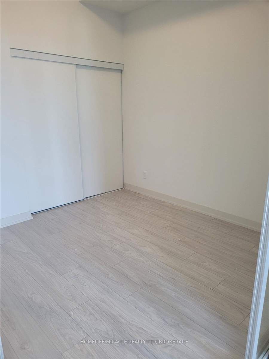 2201 Kingston Rd, #502