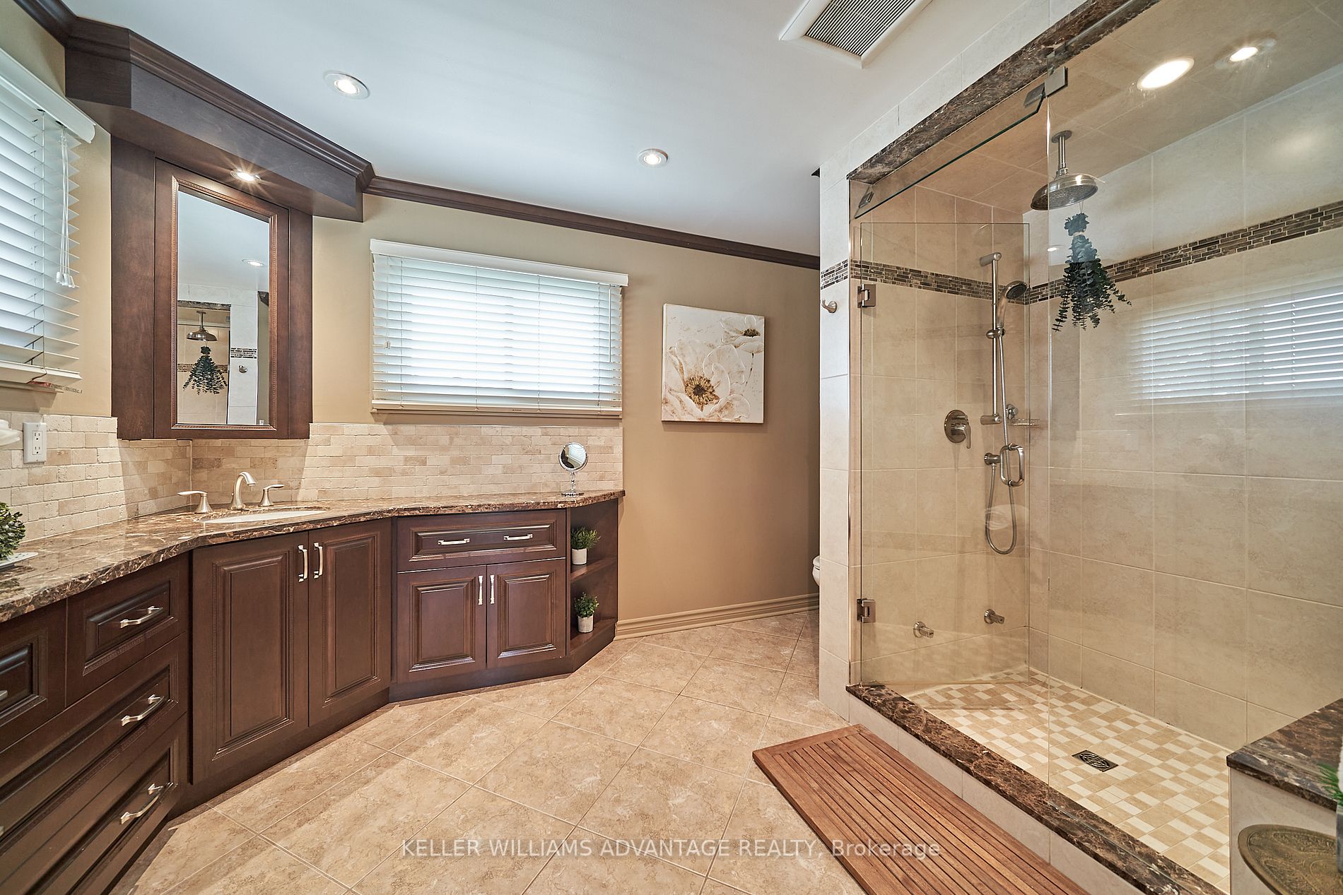Listing E6008112 - Large Photo # 27