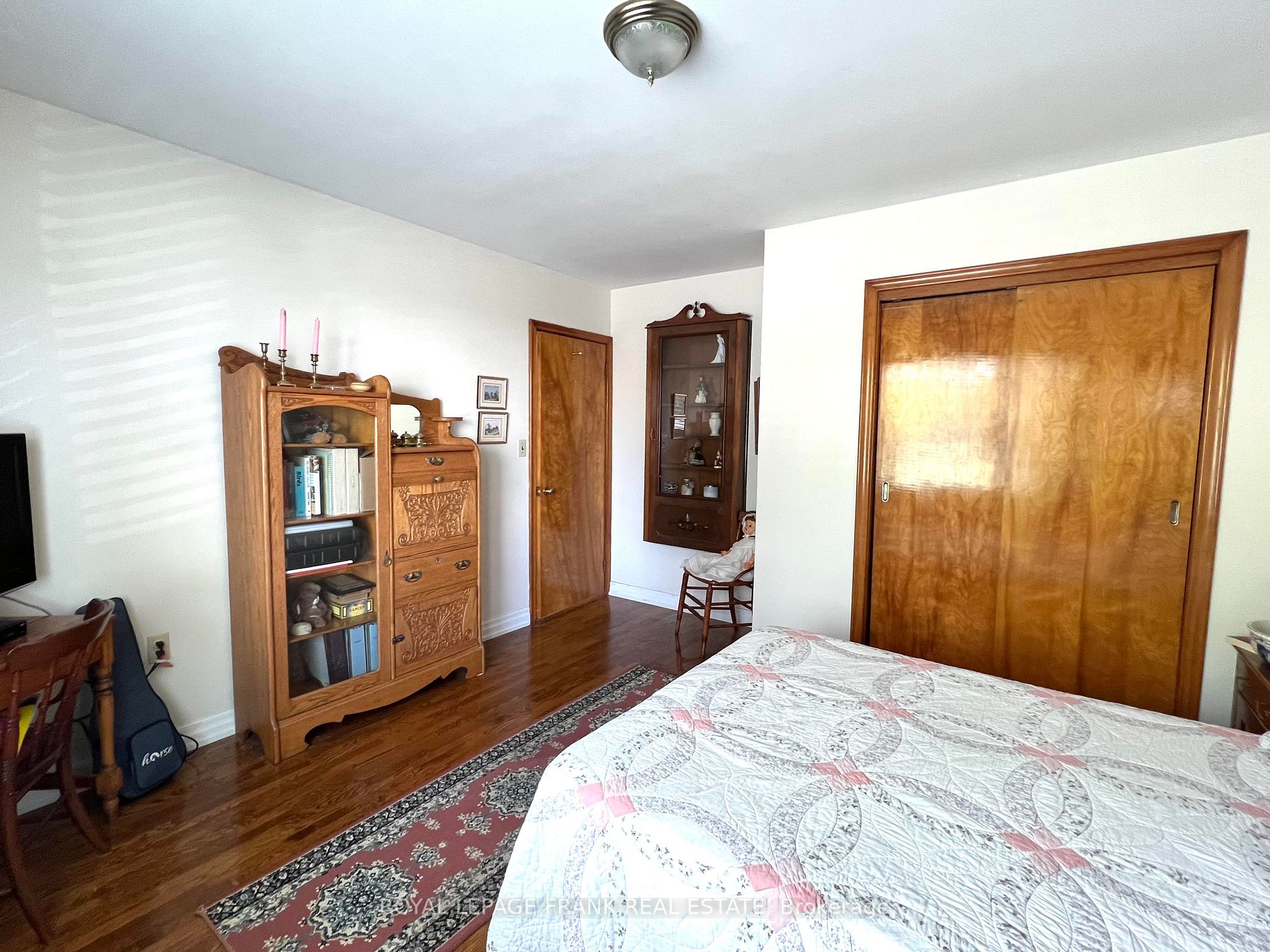 18 Centreview Street