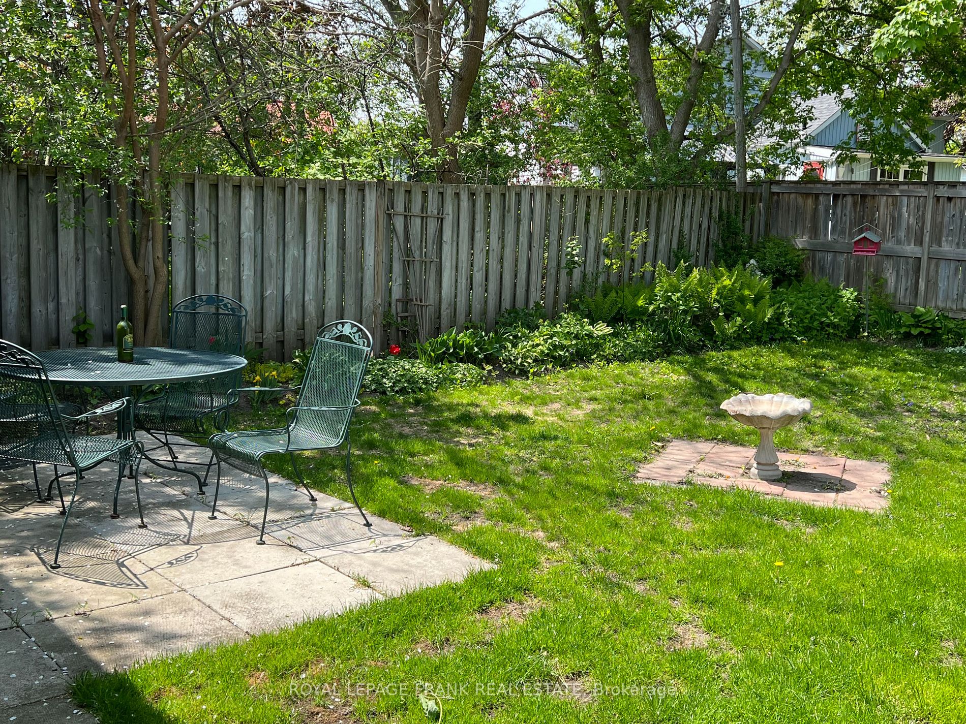 18 Centreview Street