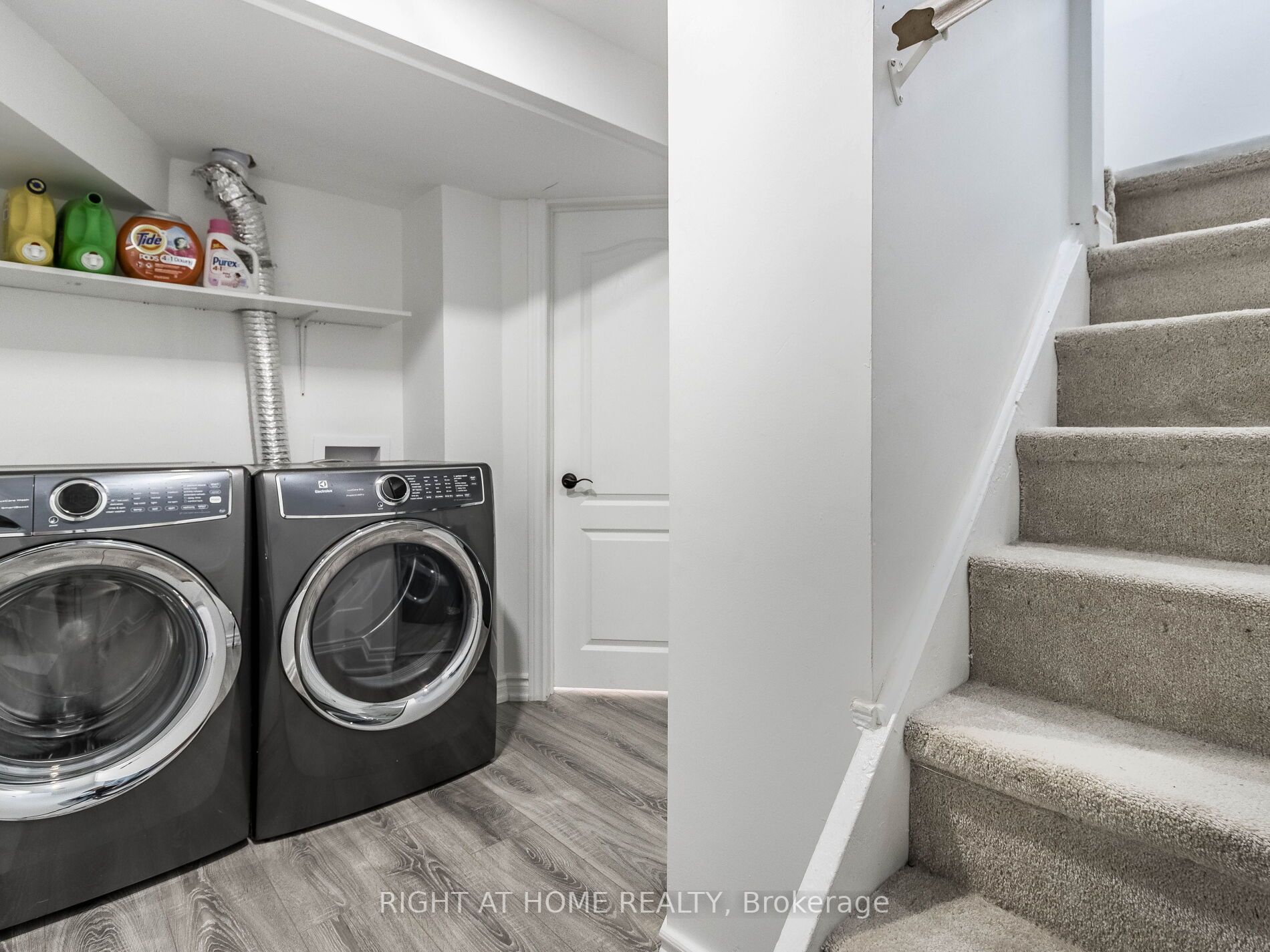 Listing E6008908 - Large Photo # 27