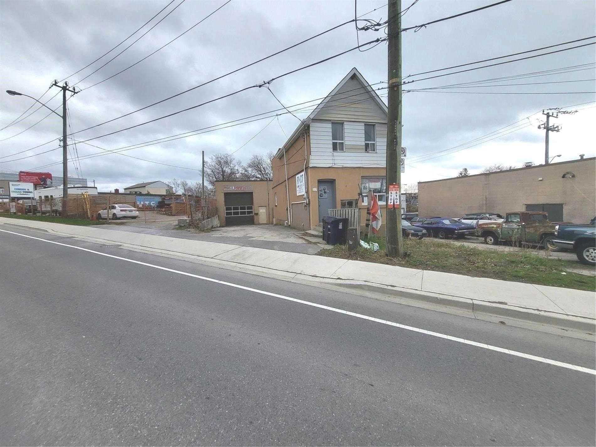 217 Danforth Rd