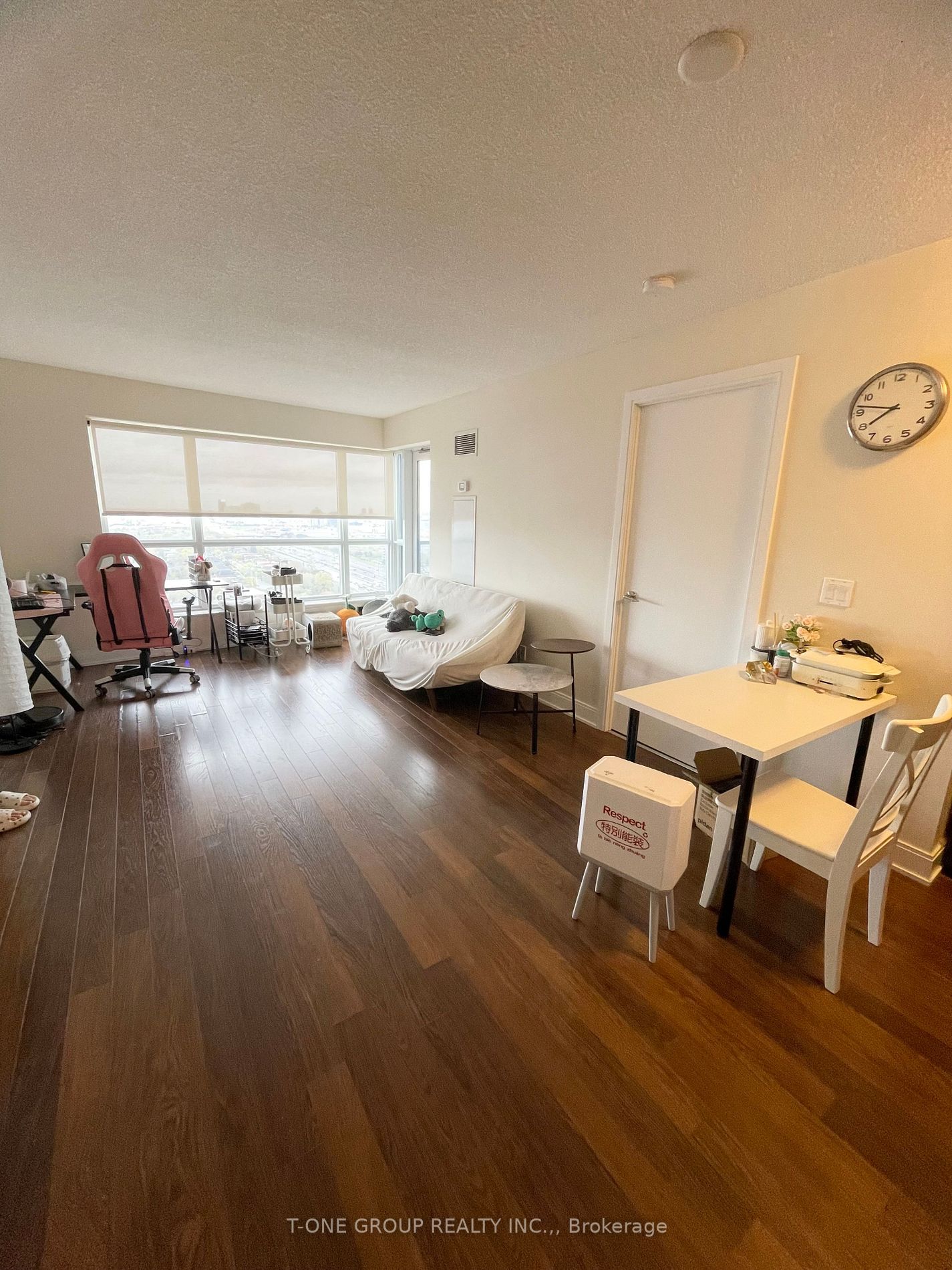 135 Village Green Sq, #2926
