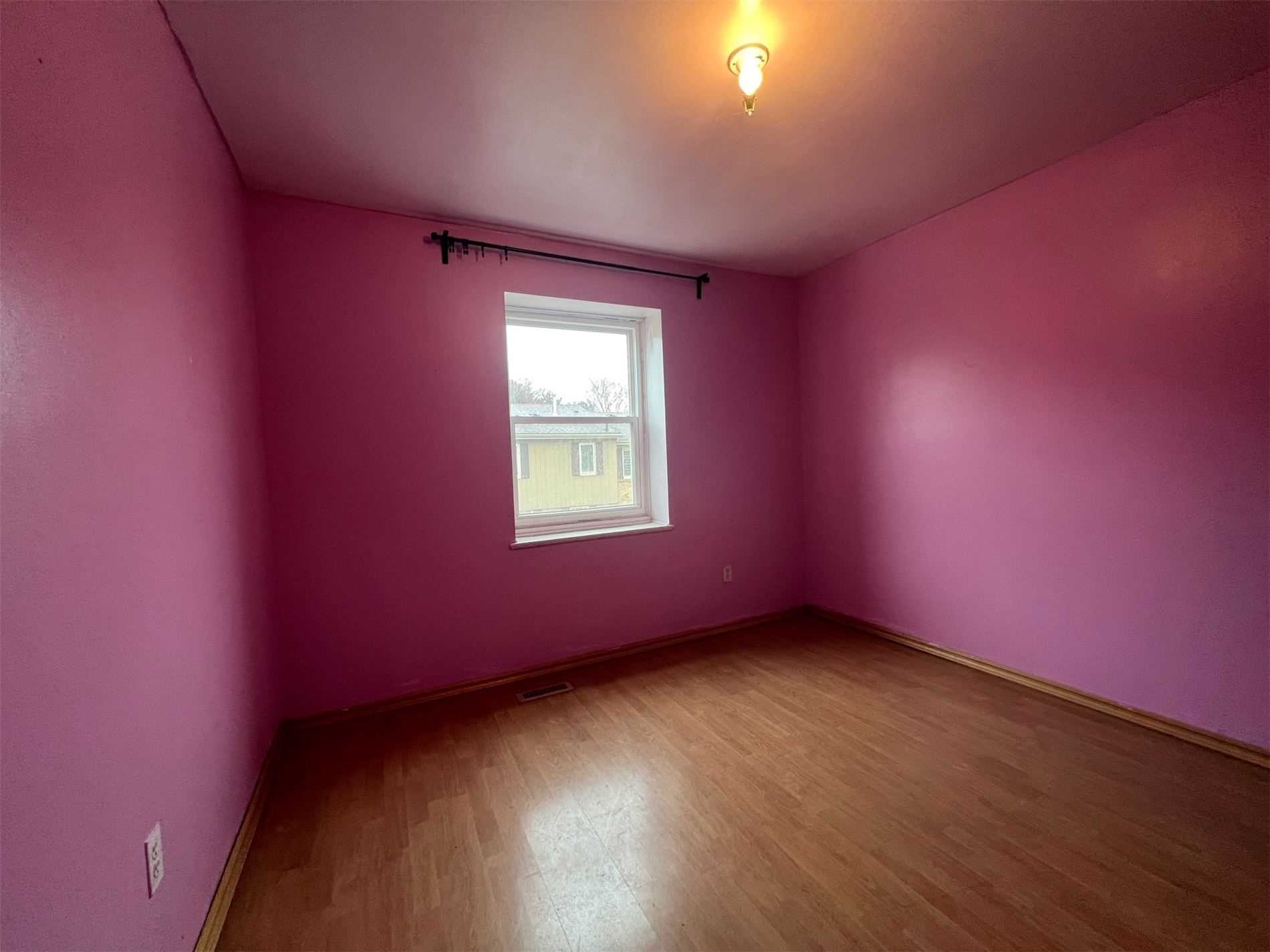 270 Timberbank Blvd, #114