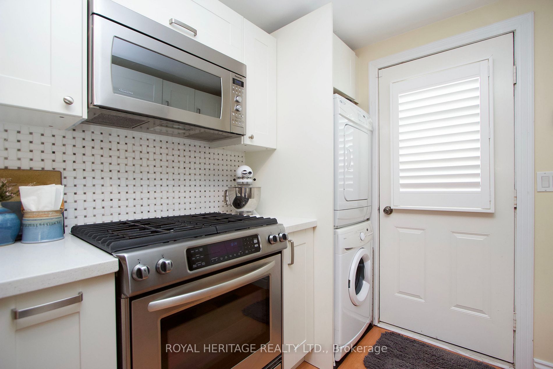 Listing E6010132 - Large Photo # 15