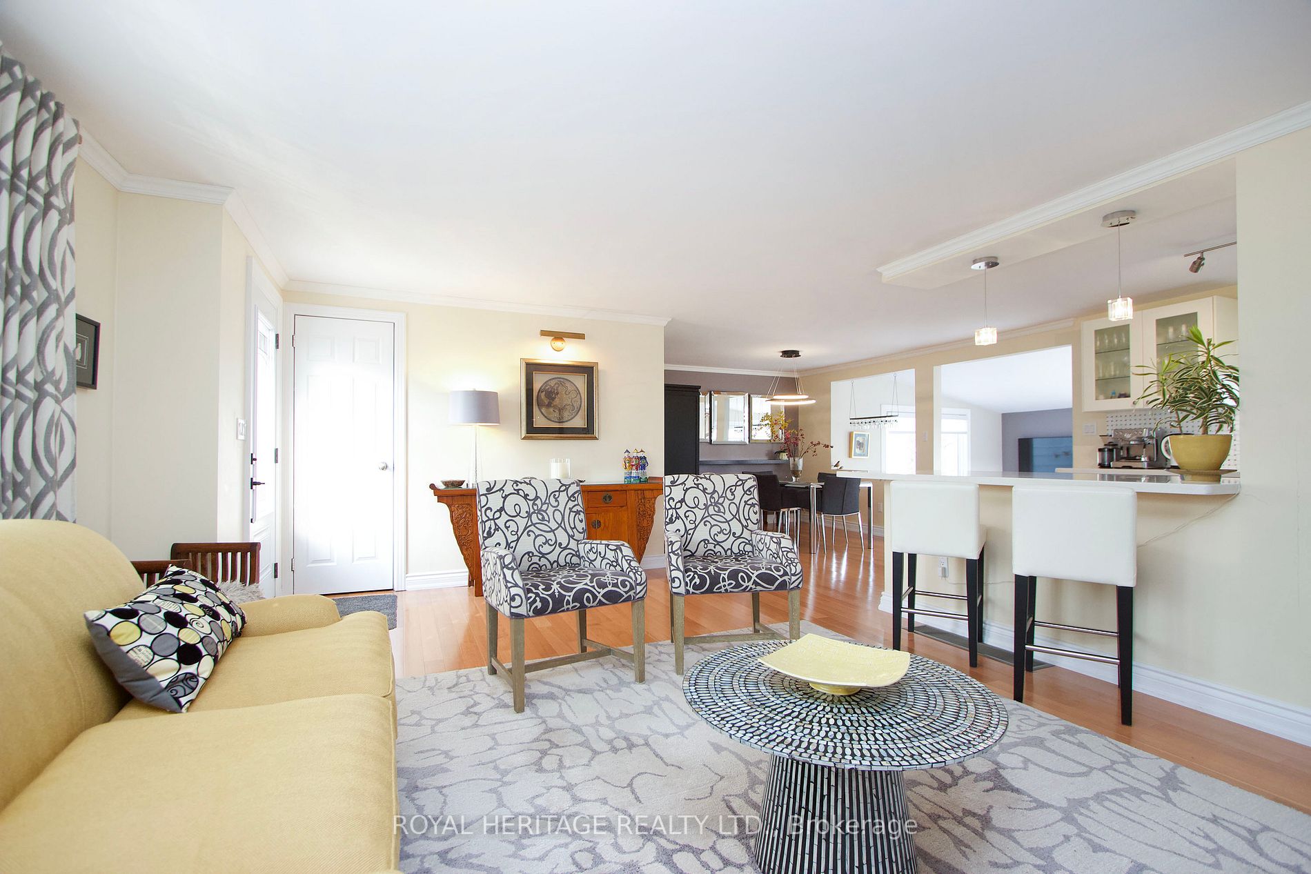 Listing E6010132 - Large Photo # 11