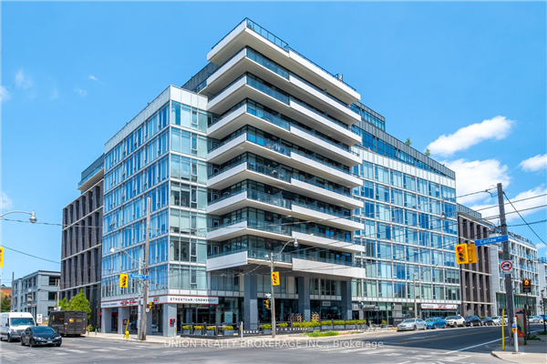 1190 Dundas St E