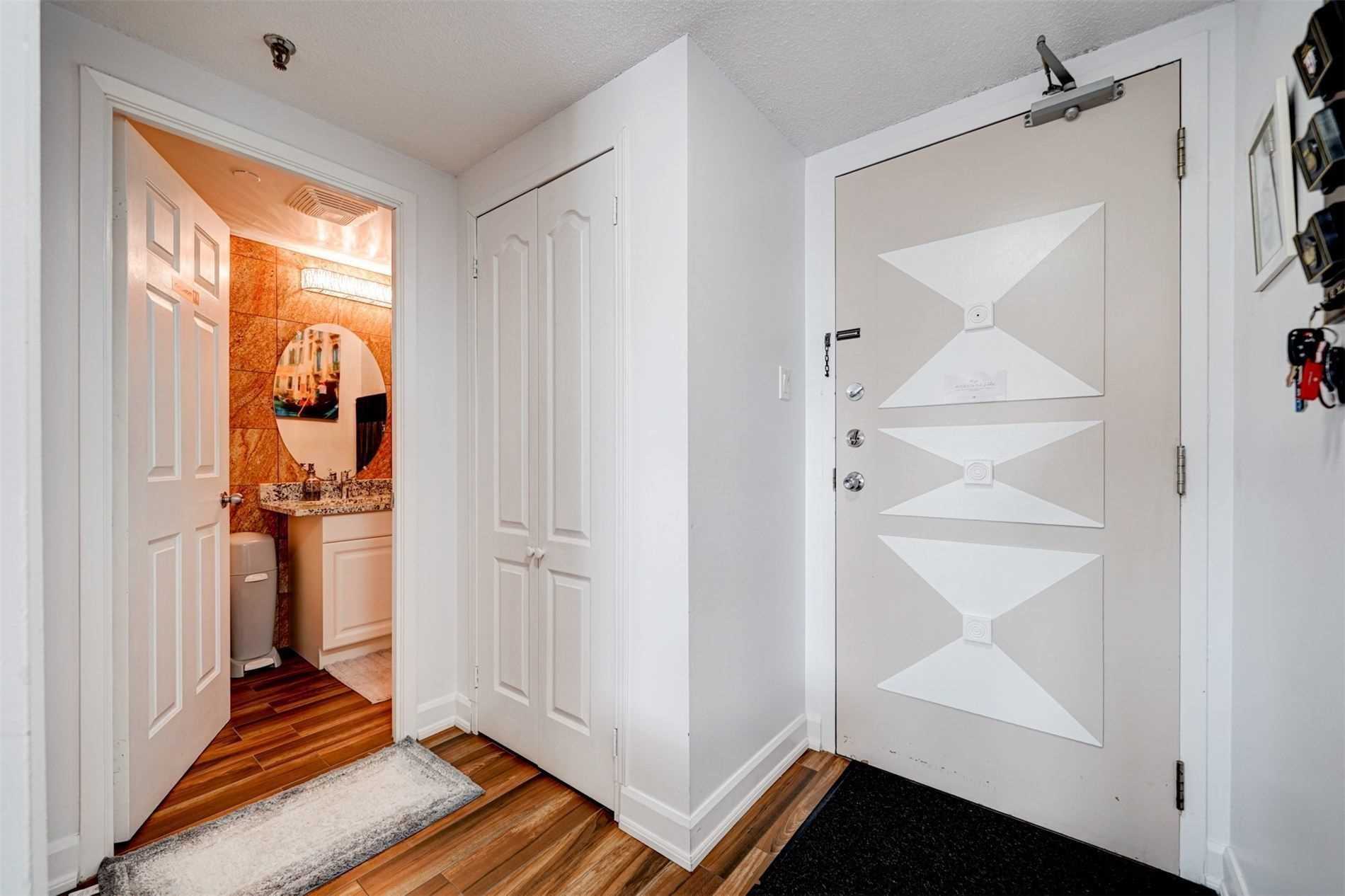5800 Sheppard Avenue E, #516