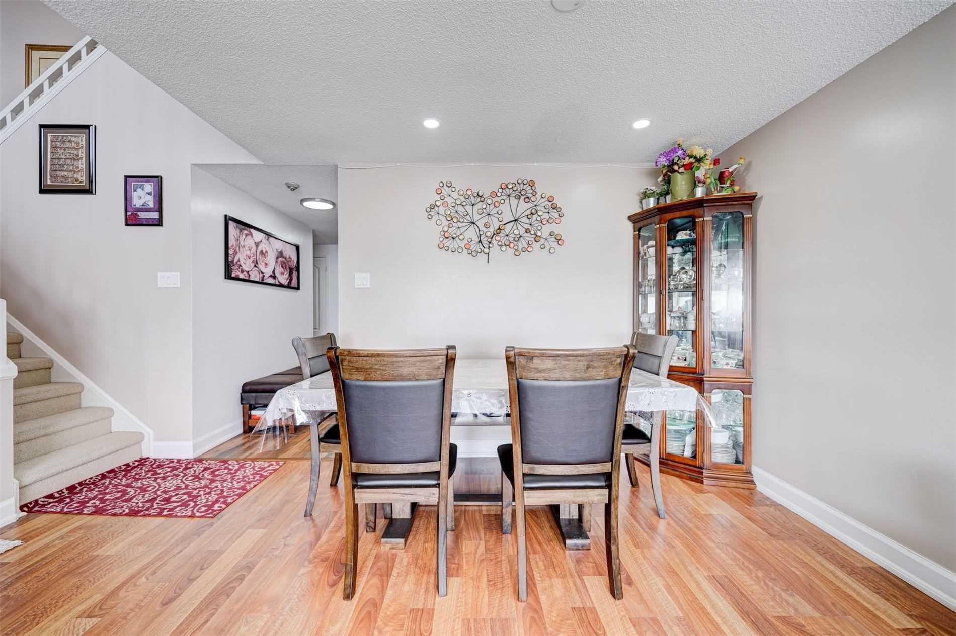 5800 Sheppard Avenue E, #516