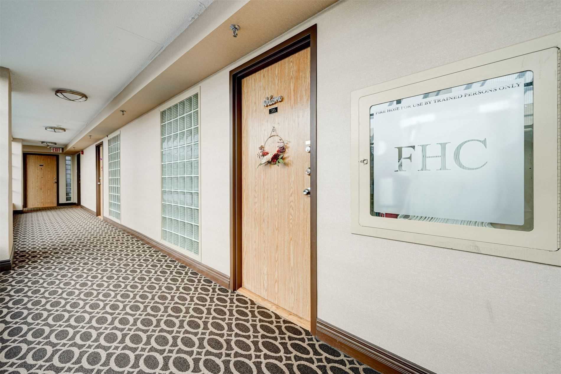 5800 Sheppard Avenue E, #516
