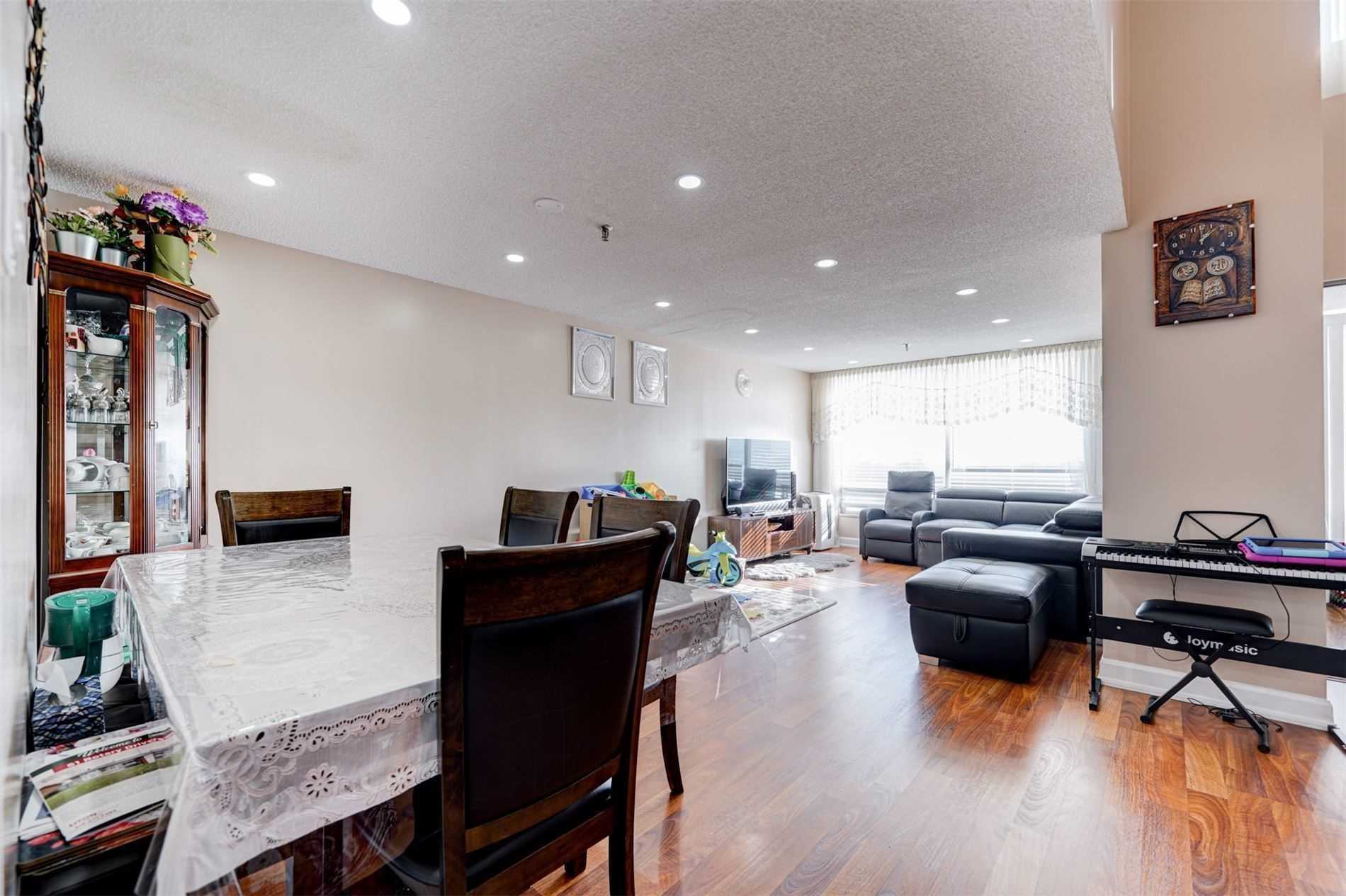 5800 Sheppard Avenue E, #516
