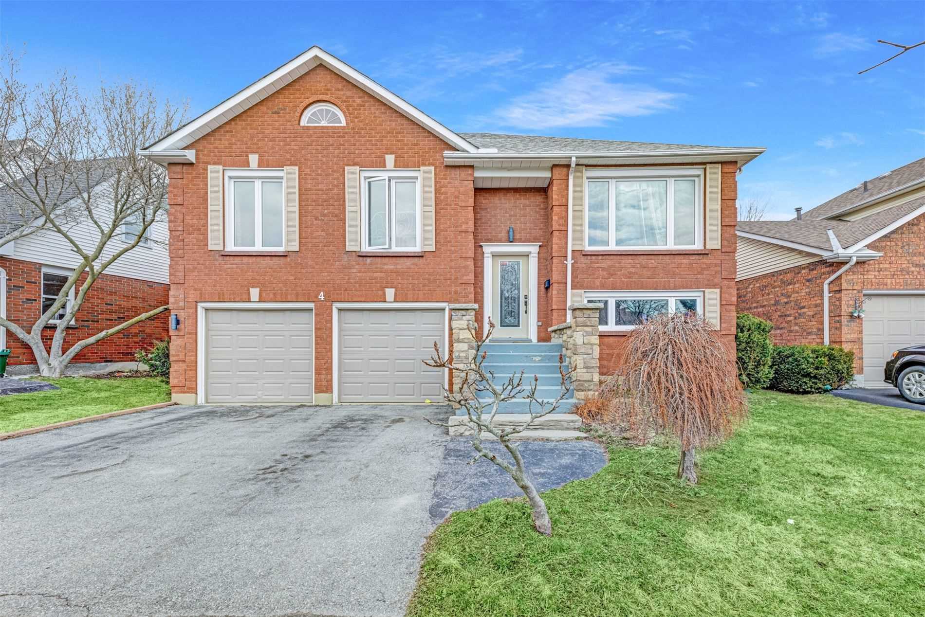 4 Orchard Park Dr