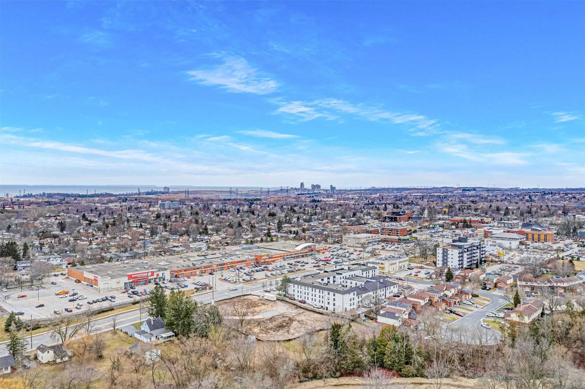 4 Orchard Park Dr